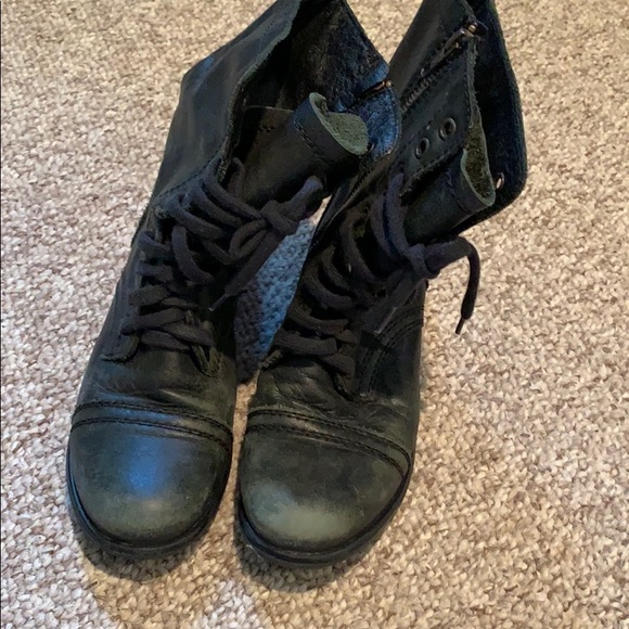 Steve Madden Shoes - Steve Madden combat boots, 6.5 Steve Madden Shoes - Steve Madden combat boots, 6.5